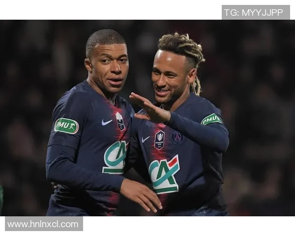 Smy足球明星阵容揭秘他们的成就与影响力分析